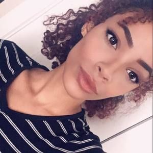 Meet your Posher, Tauni